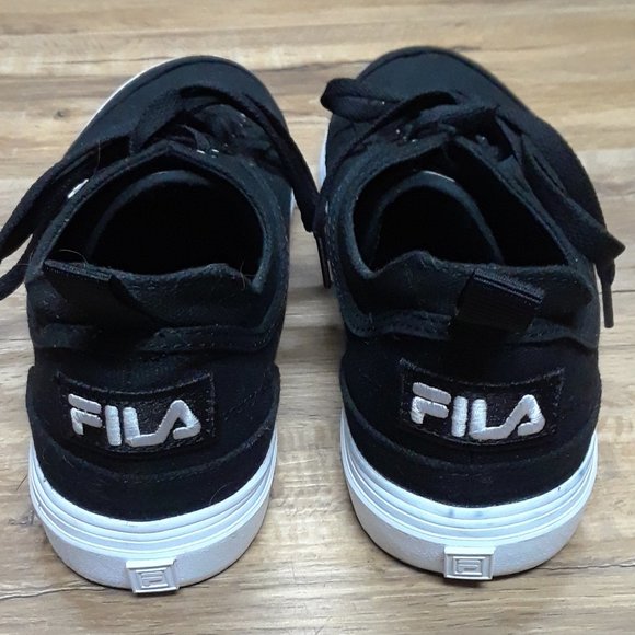 FILA Sneakers - Picture 8 of 11
